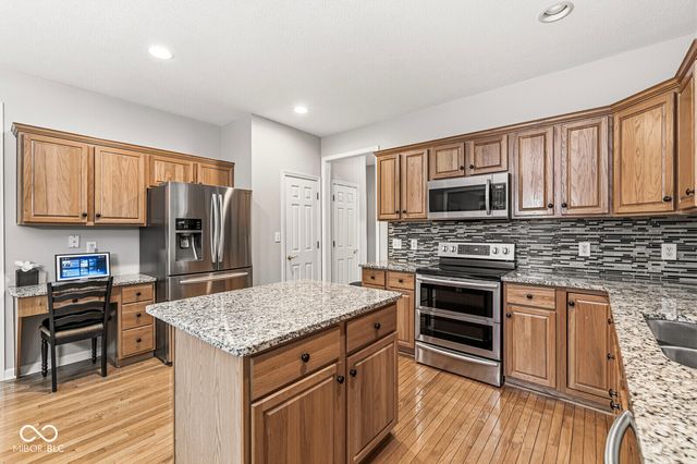 18532 Oriental Oak Court, Noblesville, IN 46062