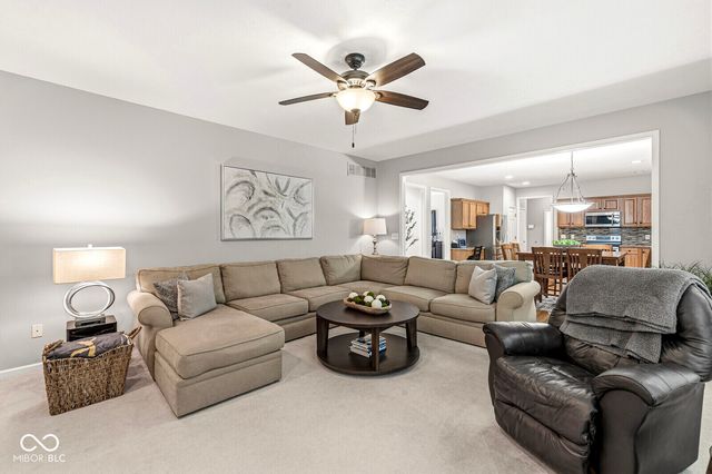 18532 Oriental Oak Court, Noblesville, IN 46062