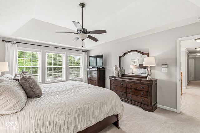 18532 Oriental Oak Court, Noblesville, IN 46062