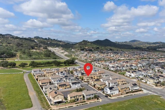 13650 Gray Hawk Way, Valley Center, CA 92082