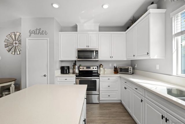 13650 Gray Hawk Way, Valley Center, CA 92082