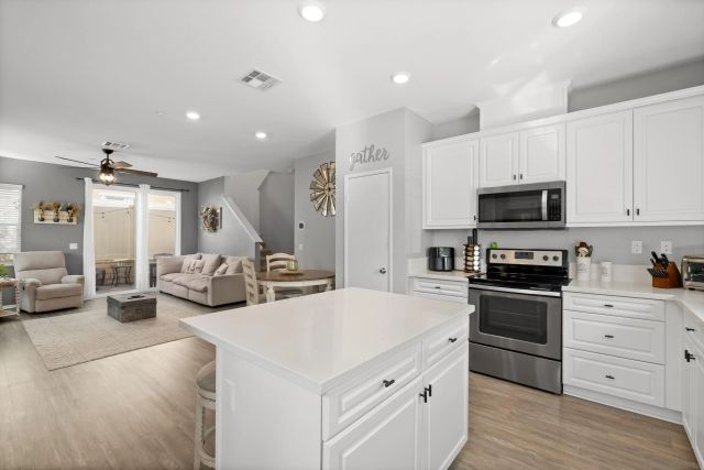 13650 Gray Hawk Way, Valley Center, CA 92082