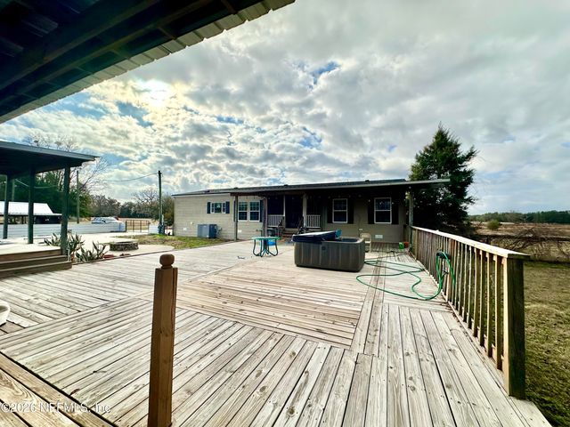 237 SW BARON GLEN Glen, Fort White, FL 32038