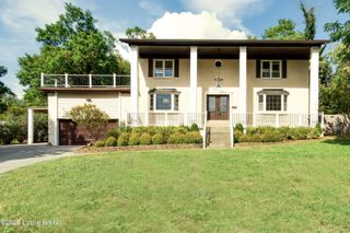603 Riverwood Pl, Louisville, KY 40207