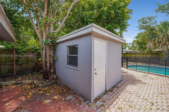 2844 Funston St, Hollywood, FL 33020