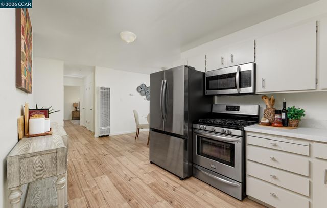 31 Riverside Ct, Bay Point, CA 94565