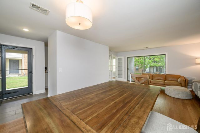 2302 Bayhead Drive, Sayreville, NJ 08859