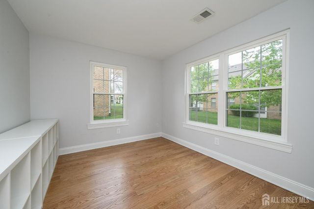 2302 Bayhead Drive, Sayreville, NJ 08859