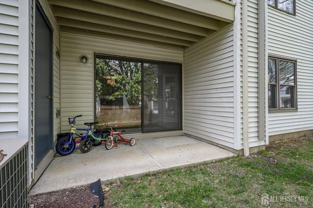 2302 Bayhead Drive, Sayreville, NJ 08859