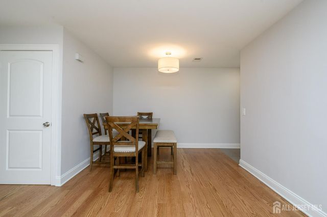 2302 Bayhead Drive, Sayreville, NJ 08859