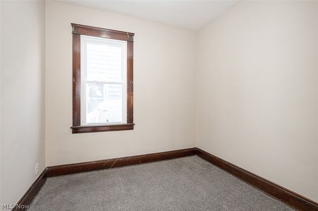 6914 Polonia Avenue, Cleveland, OH 44105