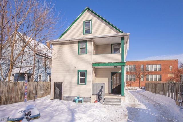 6914 Polonia Avenue, Cleveland, OH 44105