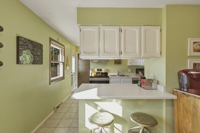 5704 Richmond Drive, Fitchburg, WI 53719