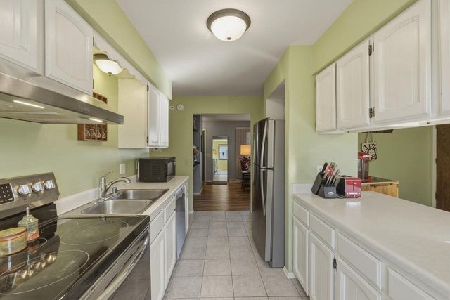 5704 Richmond Drive, Fitchburg, WI 53719