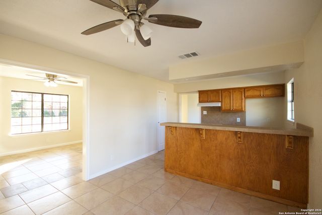 7107 Westlawn Dr, San Antonio, TX 78227