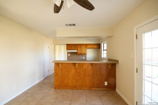 7107 Westlawn Dr, San Antonio, TX 78227