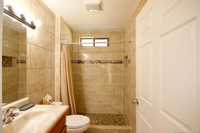 7107 Westlawn Dr, San Antonio, TX 78227