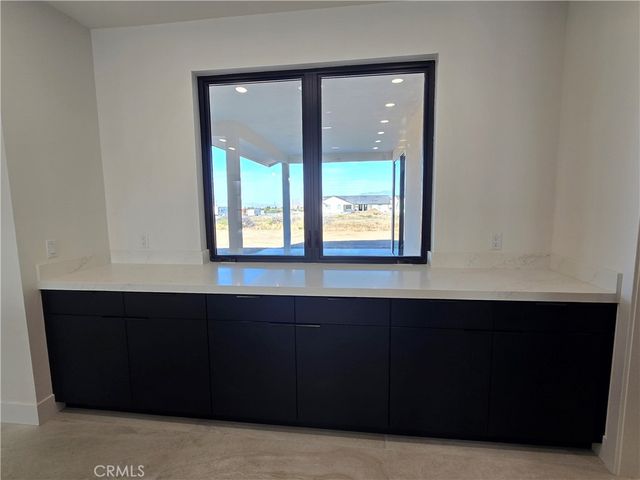 6221 Merced, Oak Hills, CA 92344