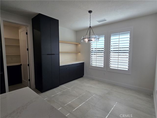 6221 Merced, Oak Hills, CA 92344