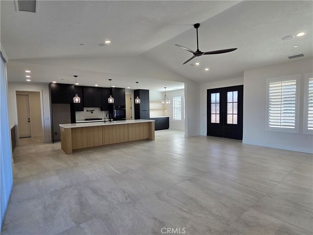 6221 Merced, Oak Hills, CA 92344
