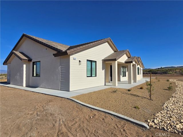 6221 Merced, Oak Hills, CA 92344