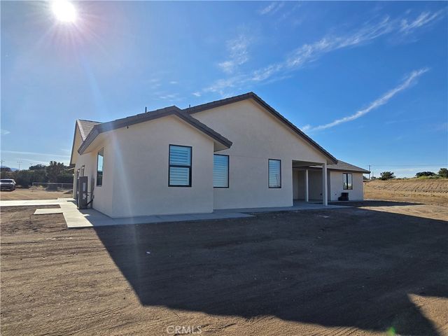 6221 Merced, Oak Hills, CA 92344