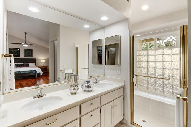 11704 Old Eureka Way, Gold River, CA 95670