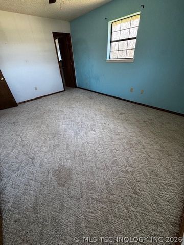 7172 Reds Road, Marietta, OK 73448