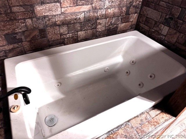 7172 Reds Road, Marietta, OK 73448