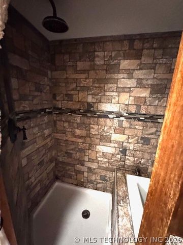 7172 Reds Road, Marietta, OK 73448