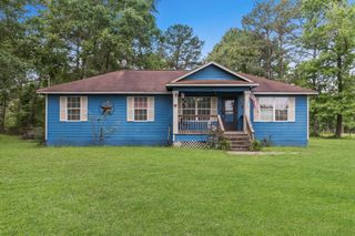 114 Dickens S, Livingston, TX 77351