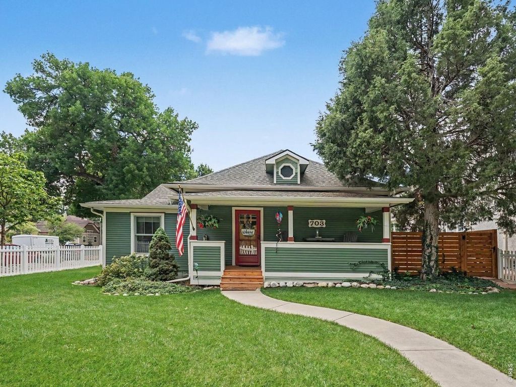 703 W Mountain Ave, Fort Collins, CO 80521