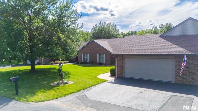 3 VALLEY HIGH Estates, Pekin, IL 61554