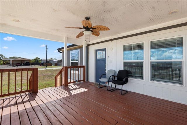 104 Pineapple Sage CV, Dale, TX 78616
