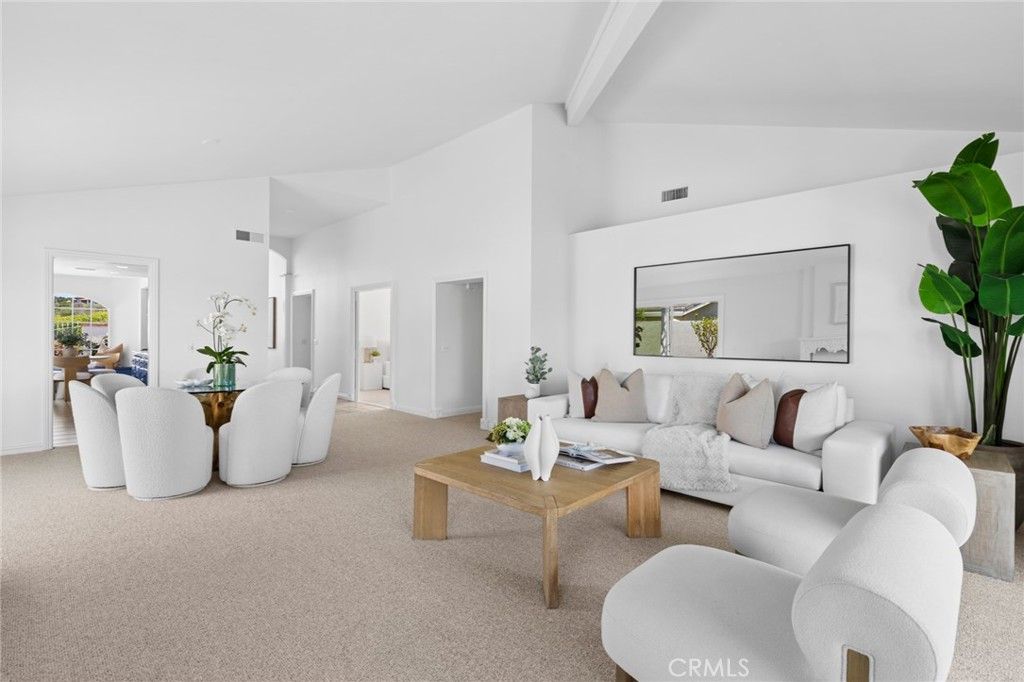 Image 8 of property listing at 2001 Yacht Mischief, Newport Beach, CA 92660