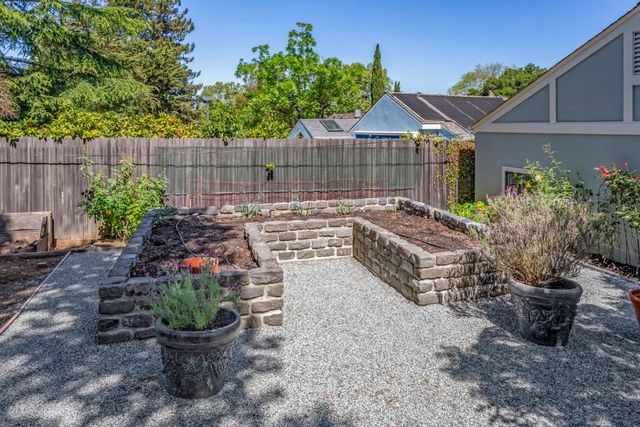 641 Crescent Avenue, San Mateo, CA 94402