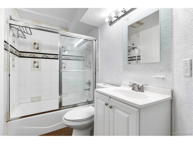 4501 W Alaska Pl B, Denver, CO 80219