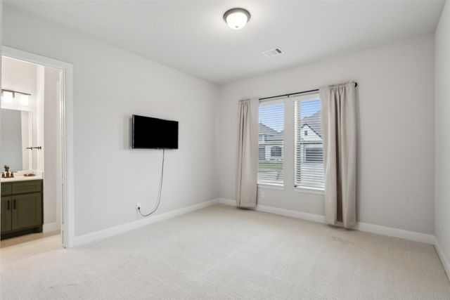 7749 Pondview Lane, Fort Worth, TX 76123