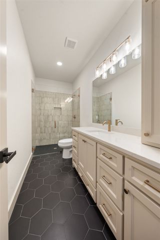 260 Willow Moon Ranch Road, Crawford, TX 76638