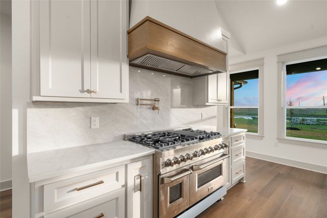 260 Willow Moon Ranch Road, Crawford, TX 76638