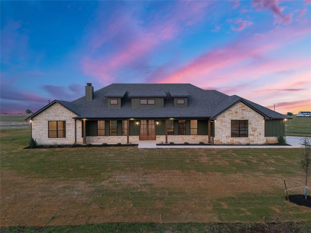 260 Willow Moon Ranch Road, Crawford, TX 76638
