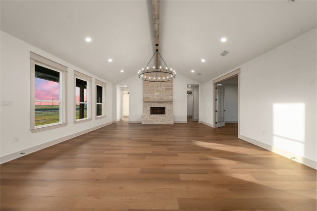 260 Willow Moon Ranch Road, Crawford, TX 76638