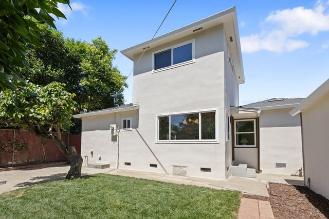 846 Vallejo Way, Sacramento, CA 95818