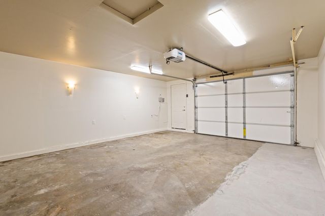 846 Vallejo Way, Sacramento, CA 95818