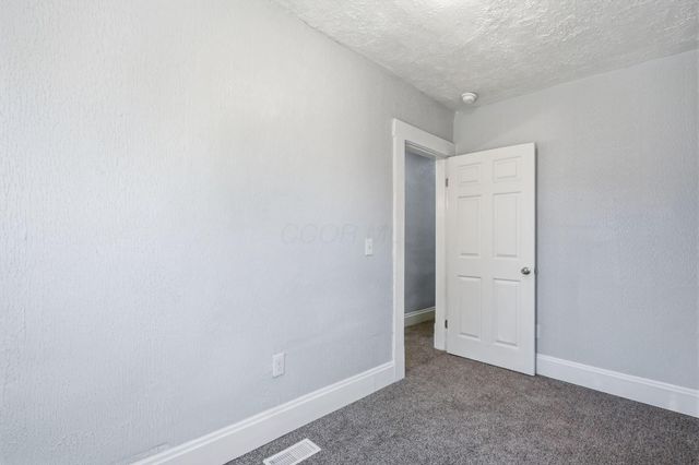 934 E 13th Avenue, Columbus, OH 43211