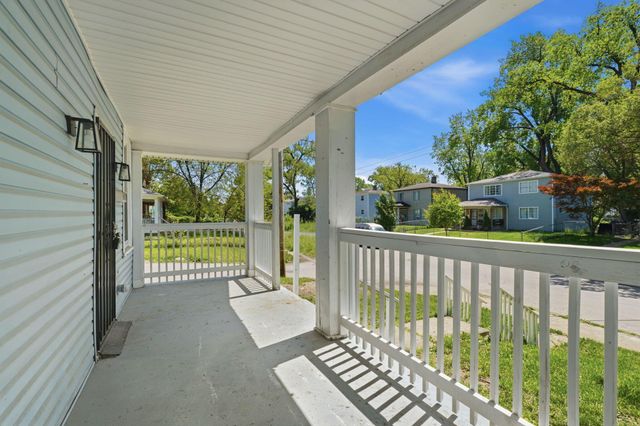 934 E 13th Avenue, Columbus, OH 43211