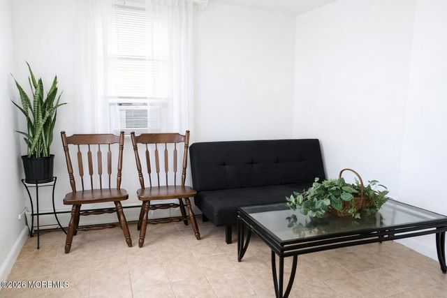 13 Decatur Avenue A, Seaside Park, NJ 08752