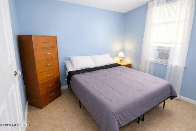 13 Decatur Avenue A, Seaside Park, NJ 08752