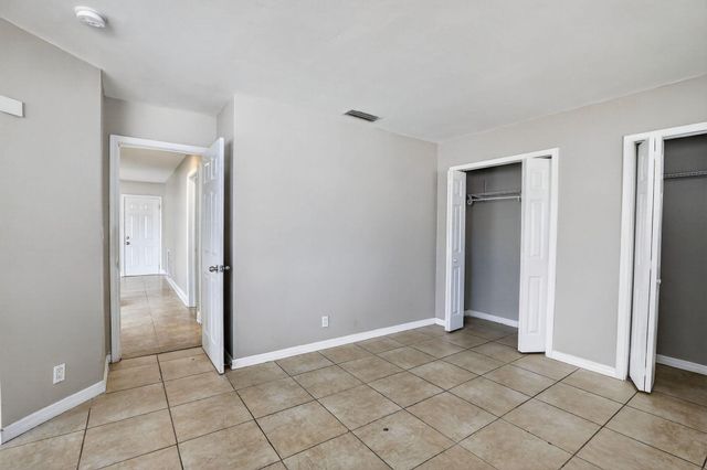 1931 NE 62nd Street, Fort Lauderdale, FL 33308