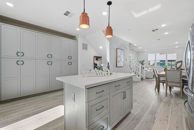 815 Santa Cecilia Terrace, Sunnyvale, CA 94085